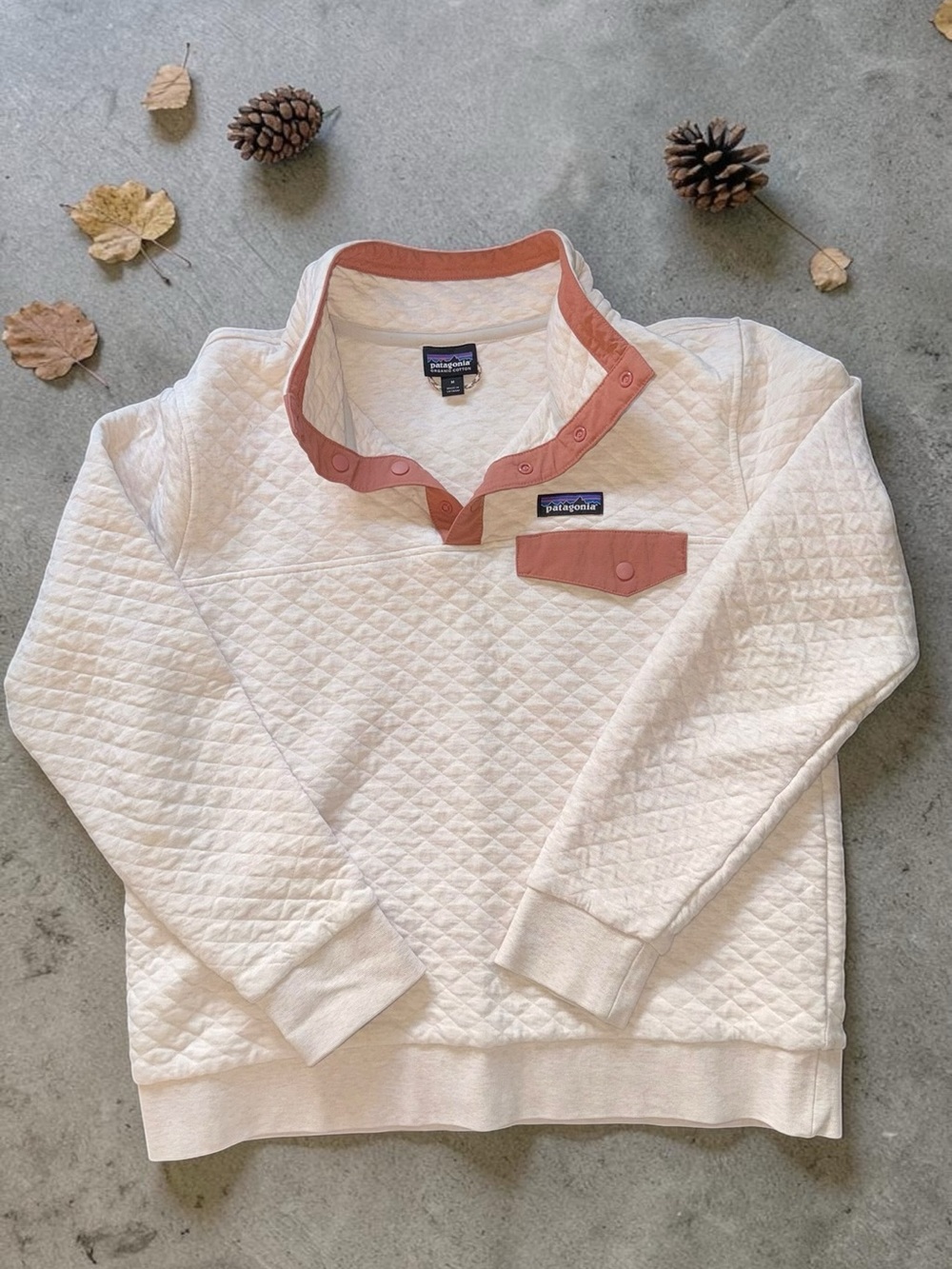 Patagonia Quilted Pullover in Cream with Rose Trim - Picture 1 of 2